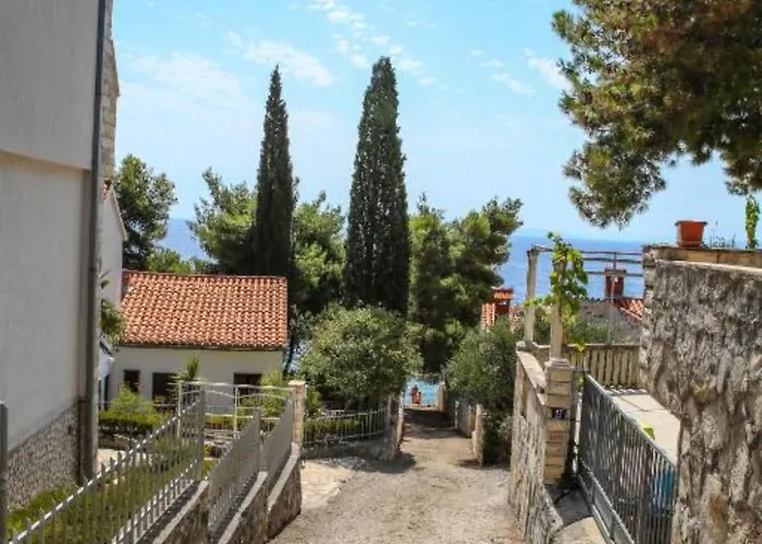 Darmy - Two Bedroom Trogir